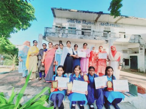 मण्डल स्तरीय कला उत्सव प्रतियोगिता में बेगम खैर गर्ल्स इंटर कालेज को मिला प्रथम स्थान