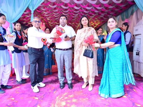 विज्ञान प्रदर्शनी में मेधावियों ने दिखाया वैज्ञानिक प्रतिभा