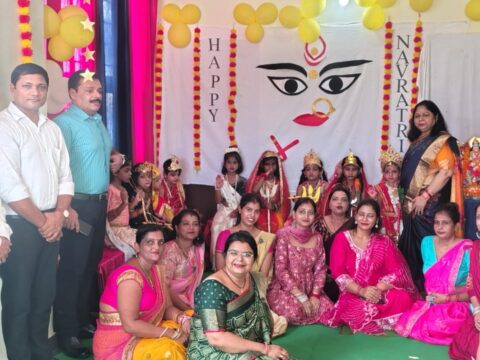 नवदुर्गा पूजन का कार्यक्रम बड़े ही हर्षोल्लास के साथ मनाया गया