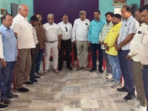 प्रेस क्लब सदस्य जीतेन्द्र यादव के पिता के निधन पर पत्रकारों ने जताया शोक